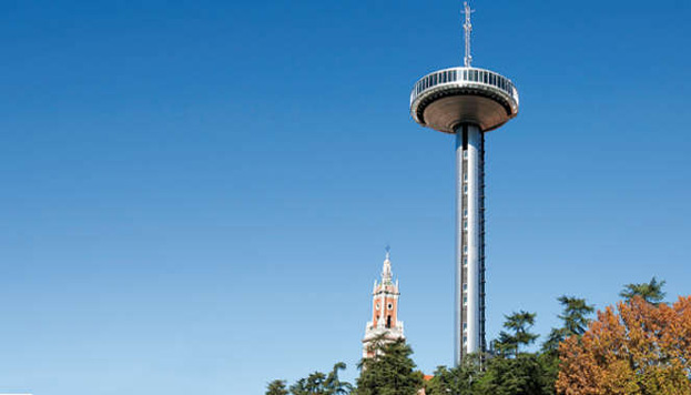 Faro de Moncloa