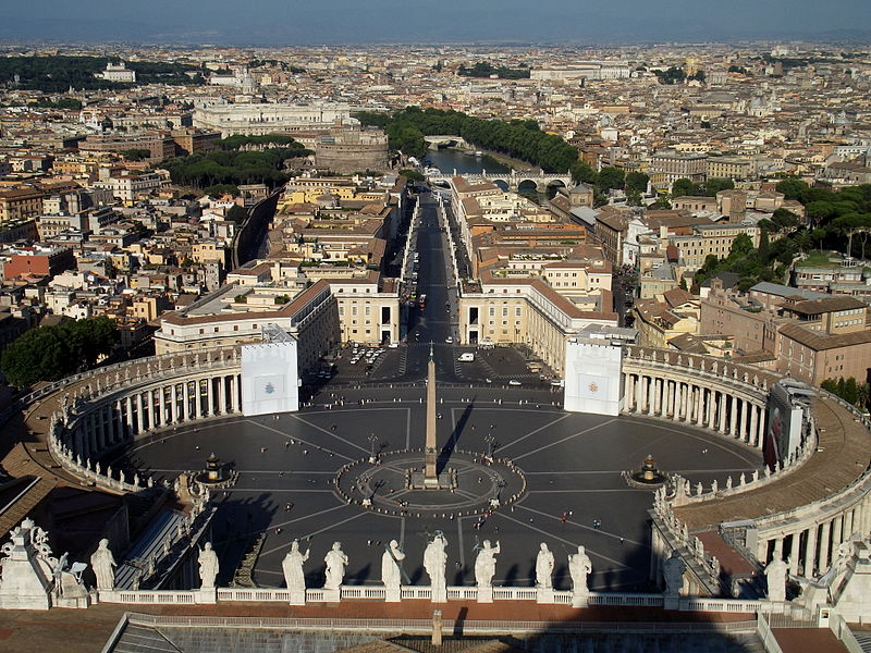 800px-Piazza_San_Pietro